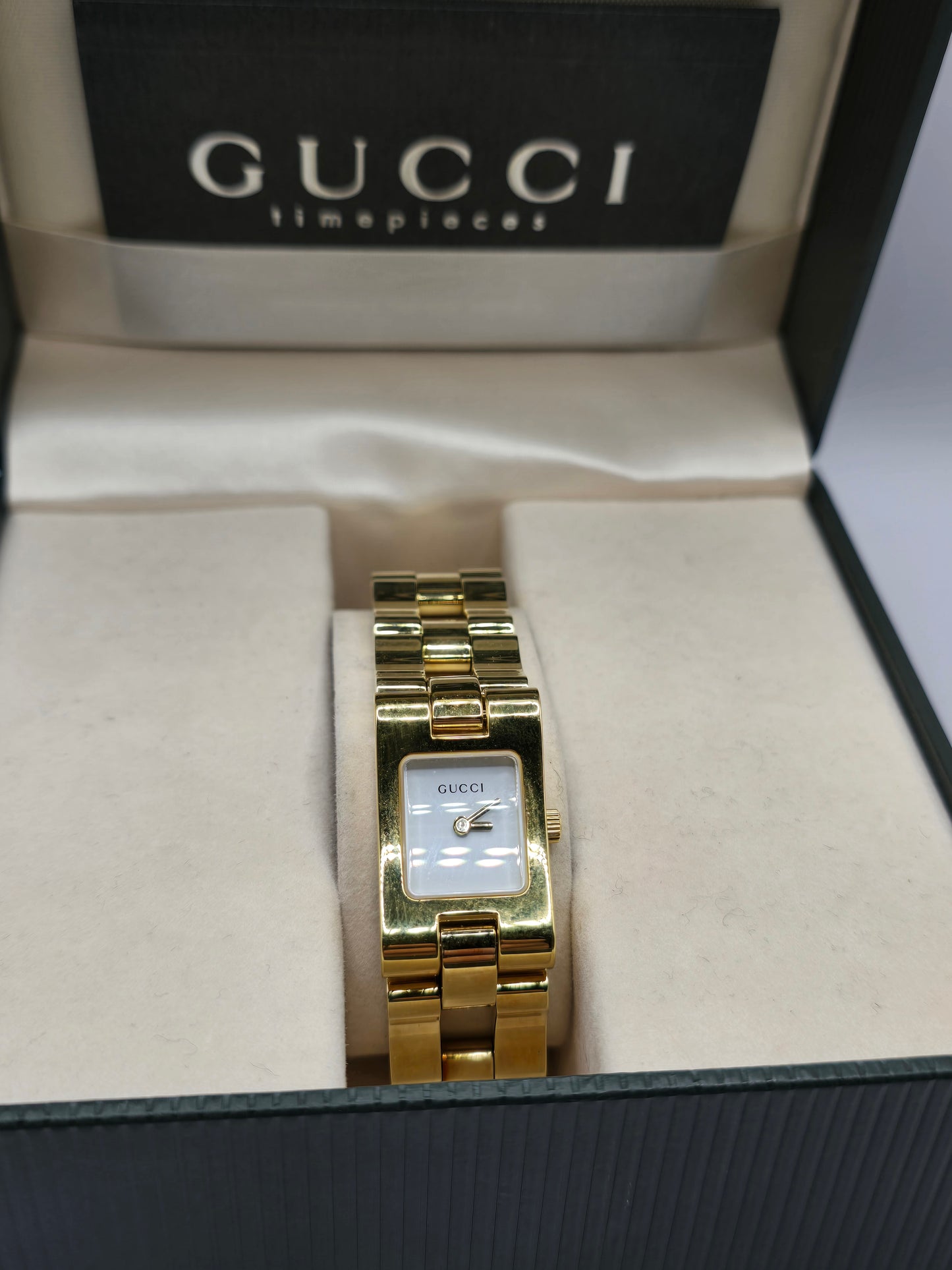 Gucci Watch Ladies 2305L