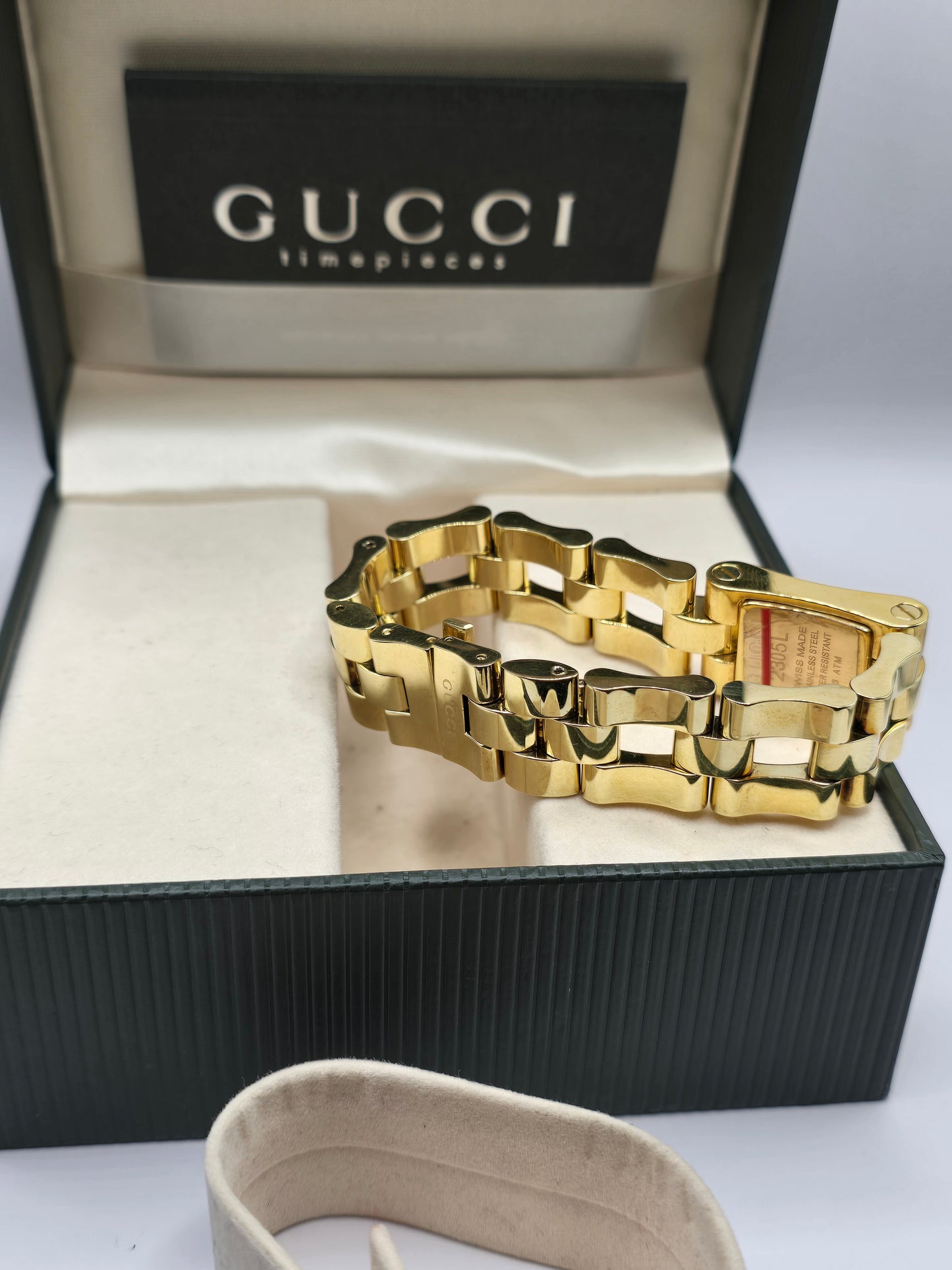 Gucci Watch Ladies 2305L