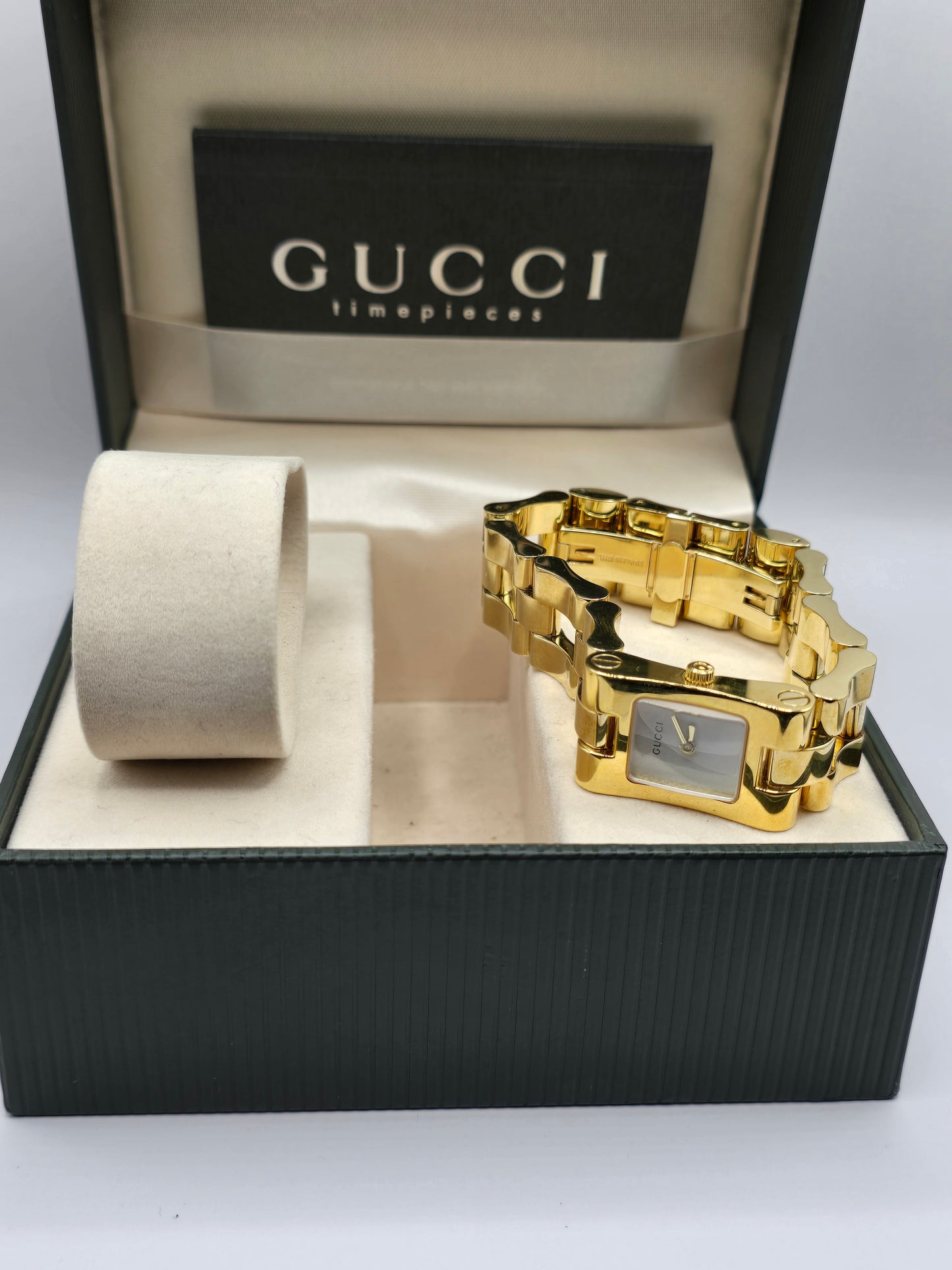 Gucci Watch Ladies 2305L